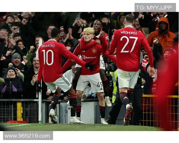 曼市双雄抢夺巴西“哈兰德”，曼城手握要害优势